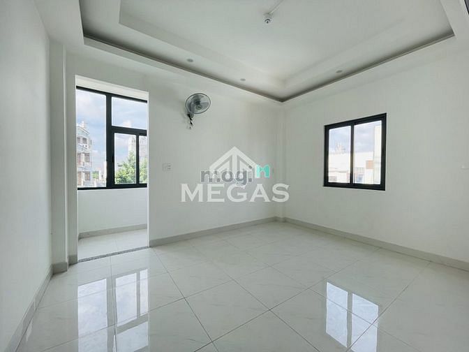 Hình ảnh Phòng rộng mới bếp riêng ngay aeon tân phú