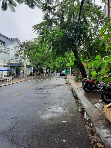 Hình ảnh Bán Lô Đất, Ngang Khủng gần 7m, MT đường số, sát đường Nguyễn Thị Thập