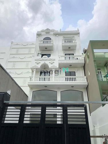 Hình ảnh Phòng ban công full nội thất gần ĐH Hufi
