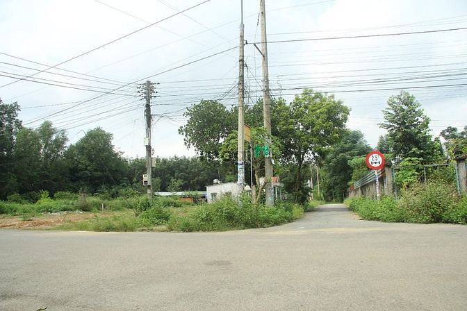 Hình ảnh Đất sát sân bay Long Thành, gần cổng chính. Em dẫn xem tận mắt mới tin