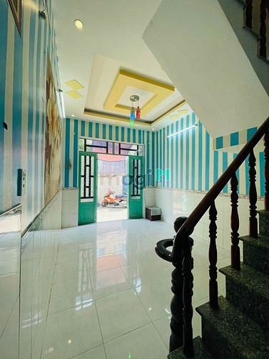 Hình ảnh Bán nhà 1 đời chủ công nhận 40m2 đường Trần Bình Trọng, Q5