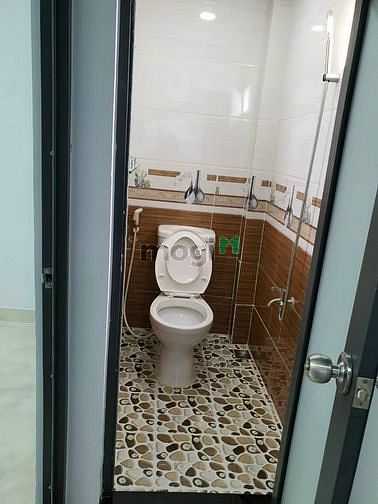 Hình ảnh Bán nhà 1 đời chủ công nhận 40m2 đường Trần Bình Trọng, Q5
