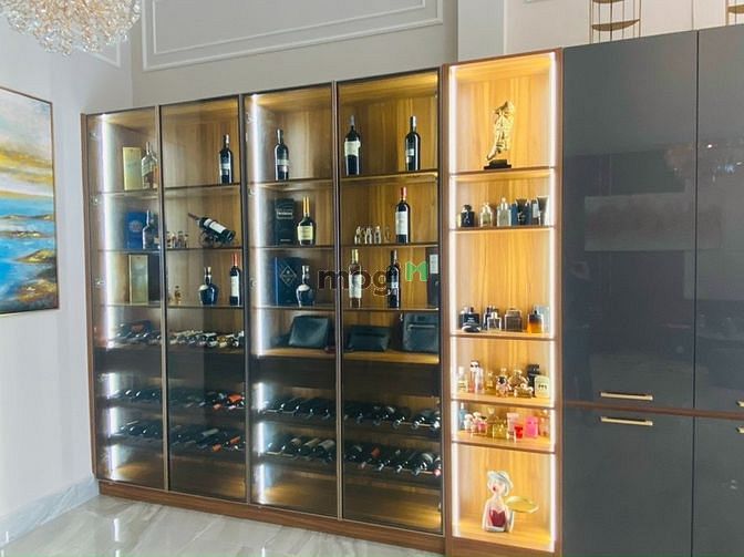 Hình ảnh Biệt thự hẻm xe hơi đường Pasteur Quận 3 cánh mt 1cân