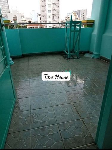 Hình ảnh Cho thuê nhà MT Đoàn Văn Bơ Q4