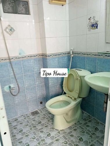 Hình ảnh Cho thuê nhà MT Đoàn Văn Bơ Q4