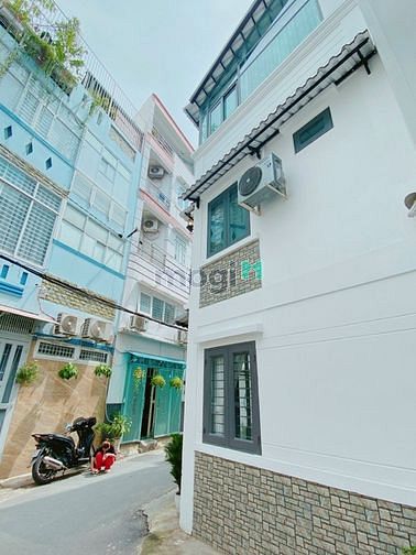 Hình ảnh HXH Thích Quảng Đức Quận p4 Phú Nhuận