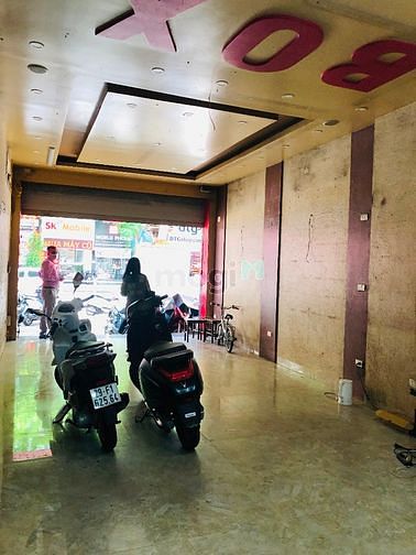 Hình ảnh Cho thuê nhà mặt phố Thái Hà - Đống Đa