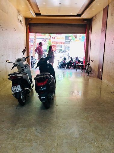 Hình ảnh Cho thuê nhà mặt phố Thái Hà - Đống Đa