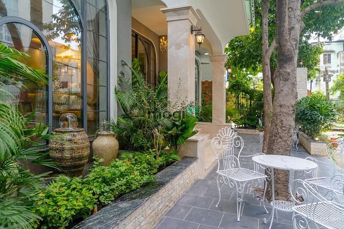 Hình ảnh Khu BĐS Khách sạn + Biệt thự. 641m2. Xây mới 100%. 32m x 20m.