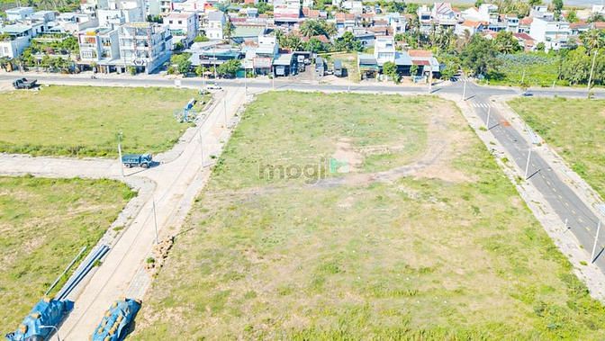 Hình ảnh 1 Suất ngoại giao lô đất nền sổ đỏ thổ cư KDC Đông Hòa Phú Yên