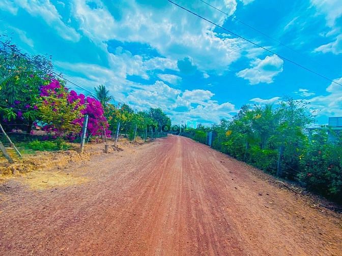 Hình ảnh Lô đất full thổ cư xã la ngà định quán đồng nai