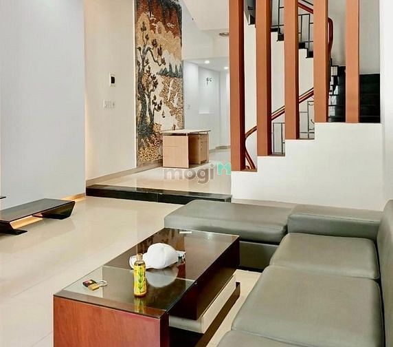 Hình ảnh Nhà đẹp 5PN gần biển Sơn Trà đầy đủ nội thất