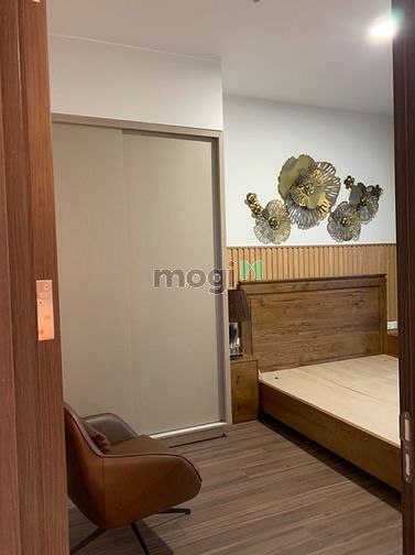 Hình ảnh 1 phòng ngủ 𝐄𝐌𝐏𝐈𝐑𝐄 𝐂𝐈𝐓𝐘 quận nội thất đẹp view Bitexco