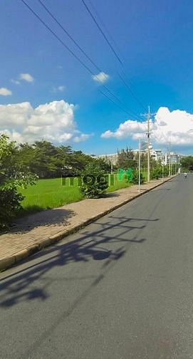 Hình ảnh Cần bán 90m2, đất khu dân trí, văn minh nằm đường Phạm Thái Bường,Q7.