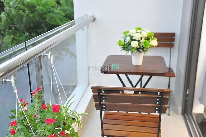 Hình ảnh Siêu Phẩm Balcon - Đặng Thùy Trăm - Q.BT
