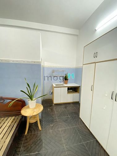 Hình ảnh Phòng cho thuê có máy lạnh ngay Phan Huy Ích , Tân Bình