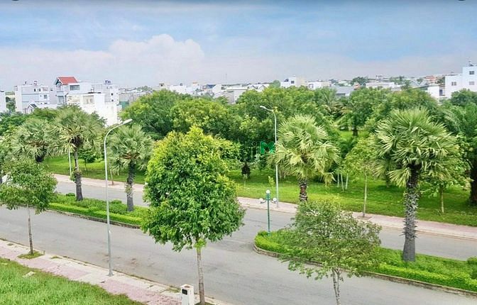 Hình ảnh Bán gấp đất MT Nguyễn Thị Định Q2 80m2 có sổ hồng riêng-Giá 2,4tỷ