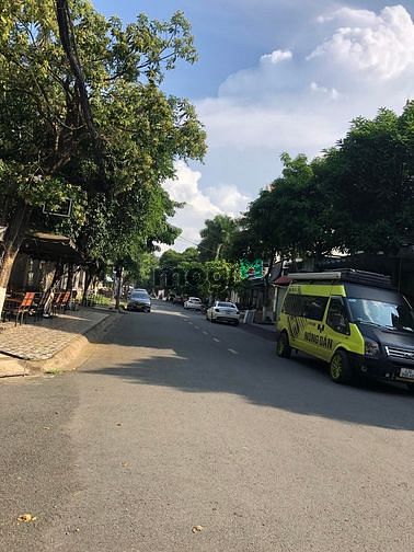 Hình ảnh Biệt Thự Góc 2MT, 200m2, Khu Tên Lửa, gần coomaprt,