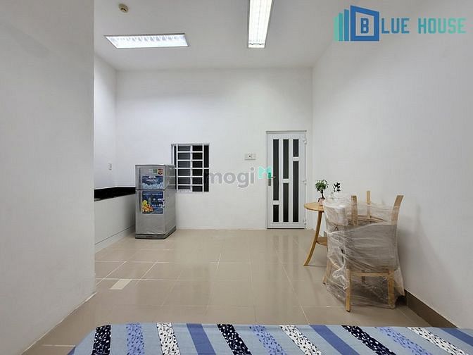 Hình ảnh 6Tr5 Ban Công _ Cửa Sổ Trời Ngay Bình Giã - Etown Cộng Hòa.
