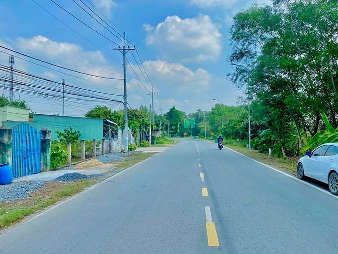 Hình ảnh Đất thổ cư – Sổ hồng riêng – Ngay trung tâm – mặt tiền đường