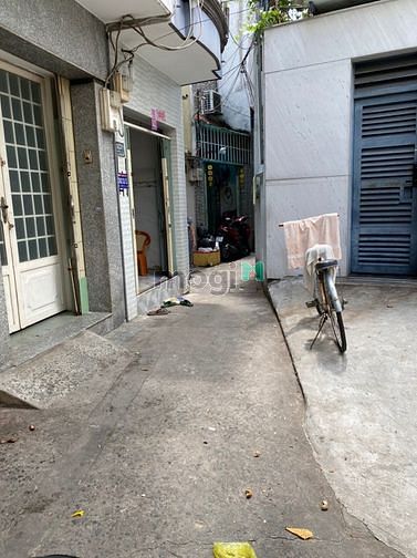 Hình ảnh Nhà nhỏ sổ riêng bà hom quận 6