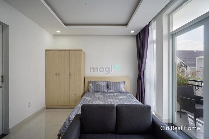 Hình ảnh Studio BAN CÔNG CHO NUÔI PET đang trống sẵn ngay Thảo Điền