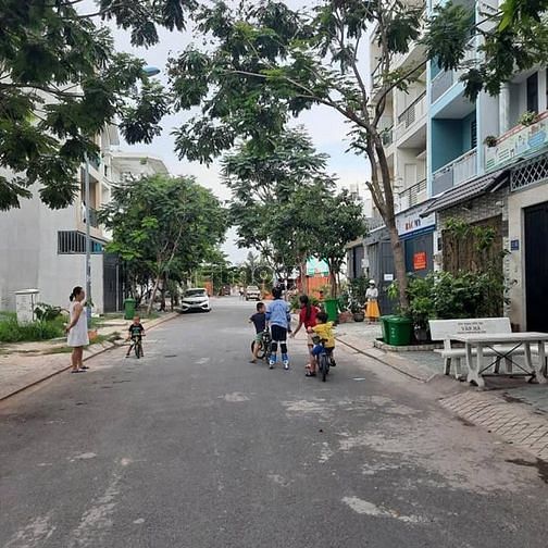 Hình ảnh Bán đất GPXD hầm_4 lầu, ngay ĐH Văn Lang, 6x20, chỉ 12.5 tỷ TL