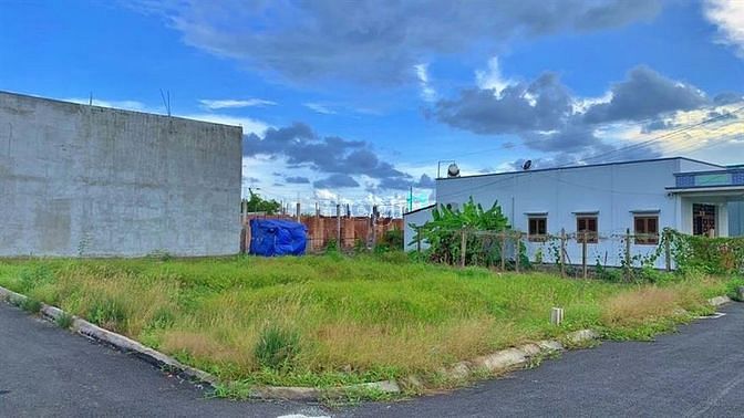 Hình ảnh Cực phẩm đất Hòa Thành, Tây Ninh 105m2 chỉ 420tr, khu dân cư đông đúc