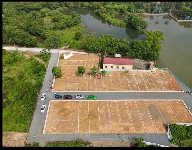 Hình ảnh Hạ giá Lô góc 183m2 Khoang mái, sát Đại Lộ,CNC Hòa Lạc giá còn 4,x tỷ