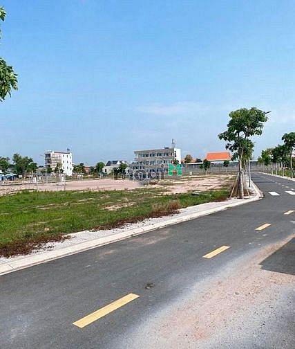 Hình ảnh Đất KDC Thanh Nhựt, PK,Nhà Bè. Giá 1tỷ8. DT 100m2. Full thổ cư. Sổ sẵn