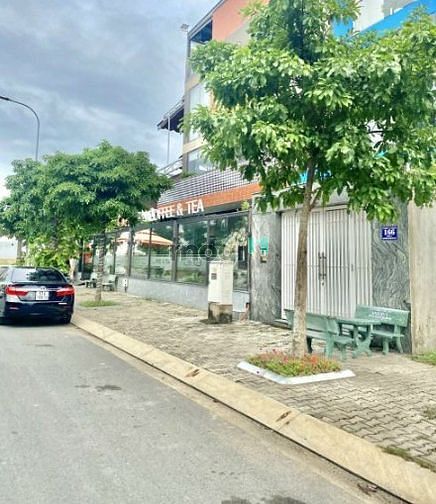 Hình ảnh Lô đất đẹp 100m2 SHR gần chợ và KCN