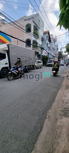 Hình ảnh Mặt phố Hoàng Văn Thụ ! 2 mặt phố ! vỉa hè 5m. HĐ 70tr/th