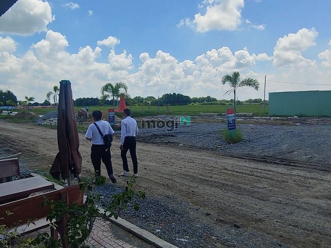 Hình ảnh BÁN NHANH VỀ QUÊ CƯỚI VỢ, đất thổ mặt tiền Bình Chánh
