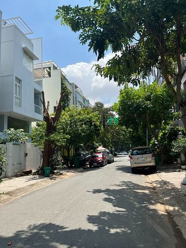 Hình ảnh Bán đất 126m2 MT Đường Số 7, Phường Phú Mỹ, Quận 7.