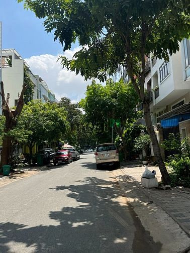 Hình ảnh Bán đất 126m2 MT Đường Số 7, Phường Phú Mỹ, Quận 7.