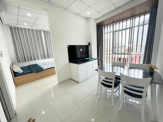 Hình ảnh Căn Hộ 1PN Tách Bếp Ban Công Ngay Sân Bay
