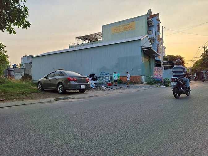 Hình ảnh Tháng 7 chủ hạ gía bán lô đất 734m2 full thổ Đường Lê Văn Khương