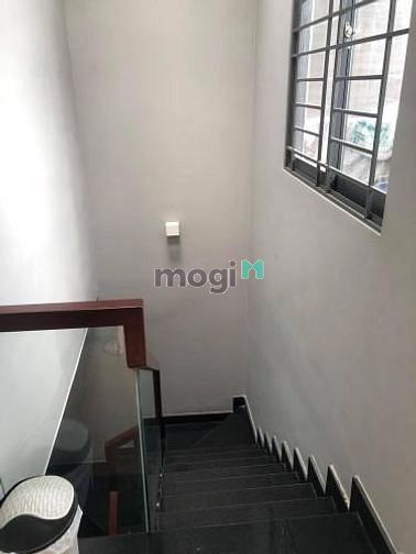 Hình ảnh Nhà 1/ đường Thống Nhất, P.16, GV SHR