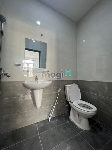 Hình ảnh Phòng mới xây _ Giờ tự do Quận Tân Bình cho