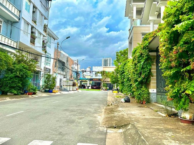 Hình ảnh Bán Đất Khu Cư Xá MB66 MỘC BÀI CASINO THƯỞNG NẠP 100% CHO NGƯỜI ĐĂNG KÝ Quân 7 ,