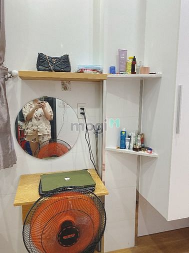 Hình ảnh Sang hợp đồng phòng có bớt cọc