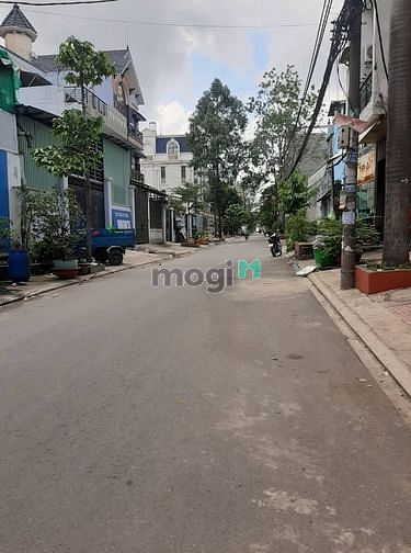 Hình ảnh Bán Đất Tân Phú, Chủ Cực Kỳ Gấp Bán, 5x20M, Sổ Vuông A4, Đường 8M