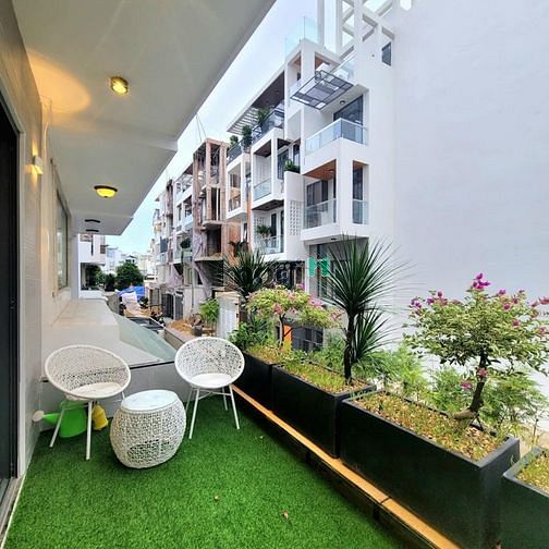 Hình ảnh Bán Biệt Thự Siêu Đẹp Đ.Đỗ Xuân Hợp Quận 9
