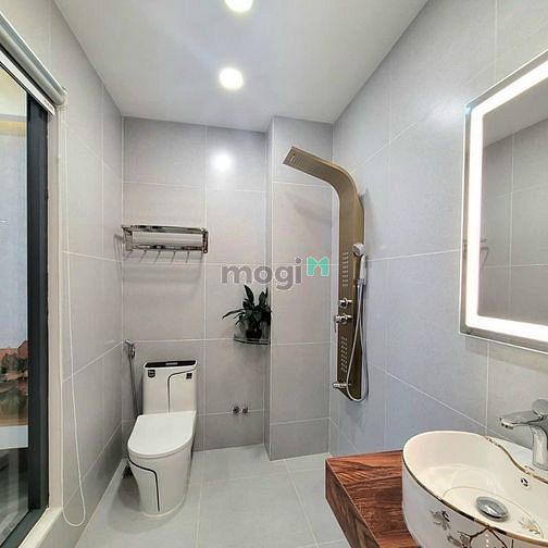 Hình ảnh Bán Biệt Thự Siêu Đẹp Đ.Đỗ Xuân Hợp Quận 9