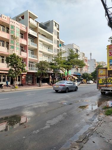 Hình ảnh Cho thuê nhà MT Tạ Quang Bửu, Phường 4, Quận 8.