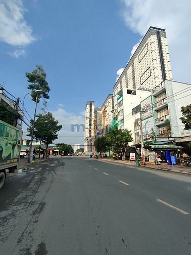 Hình ảnh Cho thuê nhà MT Tạ Quang Bửu, Phường 4, Quận 8.