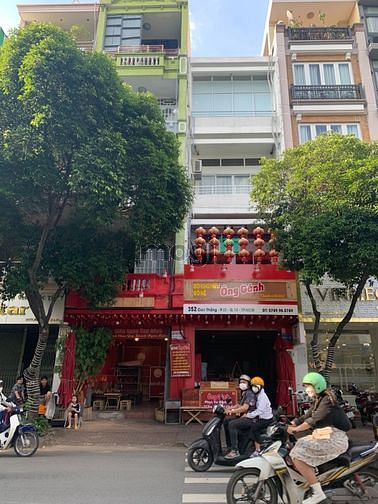 Hình ảnh Cho thuê nhà MẶT TIỀN HIẾM 4x16m Đ.Cao Thắng DTSD 320m2
