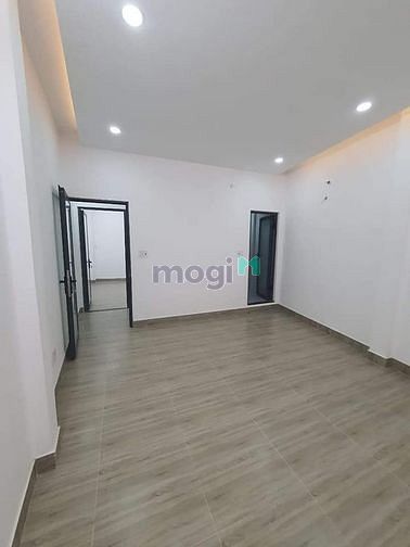 Hình ảnh Nhà đẹp xinh lung linh toả sắc Quận 3