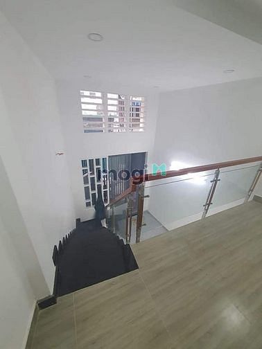 Hình ảnh Nhà đẹp xinh lung linh toả sắc Quận 3
