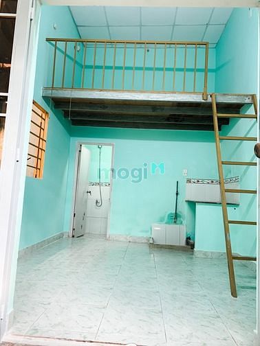 Hình ảnh Phòng 25m2-2,5tr gác lửng, máy lạnh, toilet ngay KCN Tân Bình